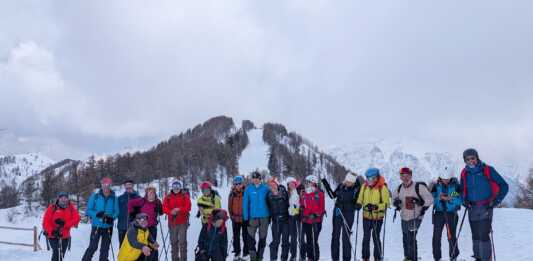 Sicurezza in montagna: UOEI Lecco guida i partecipanti con Artva, pala e sonda