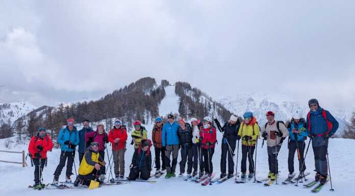 Sicurezza in montagna: UOEI Lecco guida i partecipanti con Artva, pala e sonda
