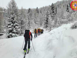Formazione su ghiaccio: dieci tecnici del Cnsas impegnati a Gerola Alta