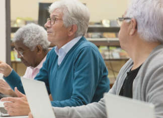 L’allarme di Auser Lecco: “La rivoluzione digitale rischia di creare disuguaglianze”