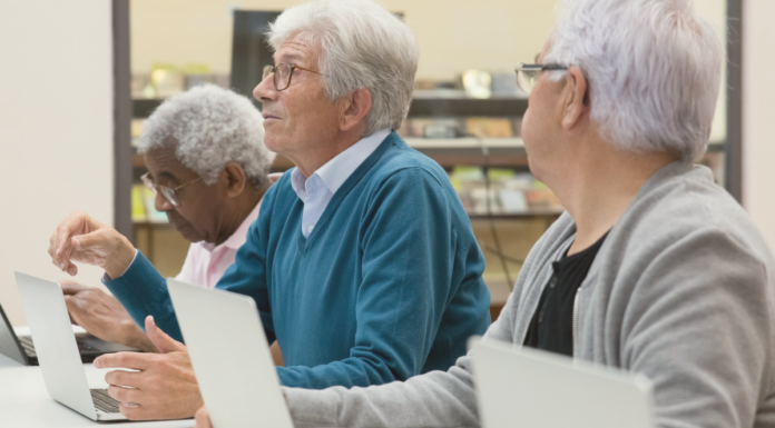 L’allarme di Auser Lecco: “La rivoluzione digitale rischia di creare disuguaglianze”