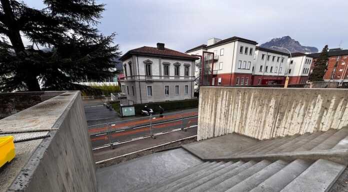 Piccola, avanti con i lavori: completata la scala verso il Politecnico La Piccola area esterna febbraio 2026